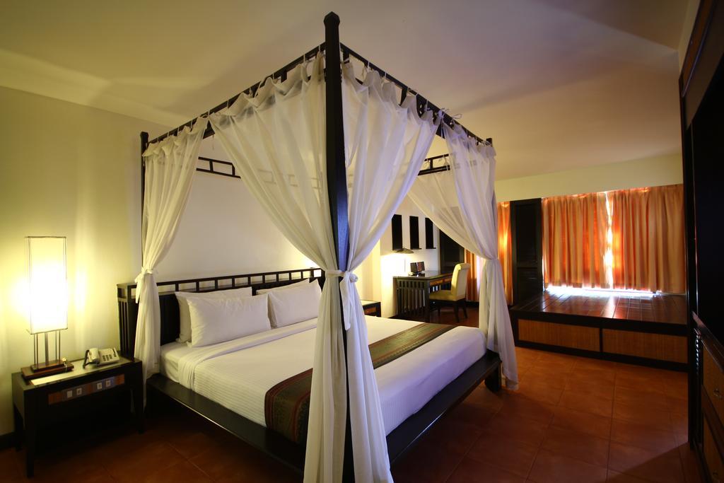 Avantika Boutique Hotel Patong Екстериор снимка